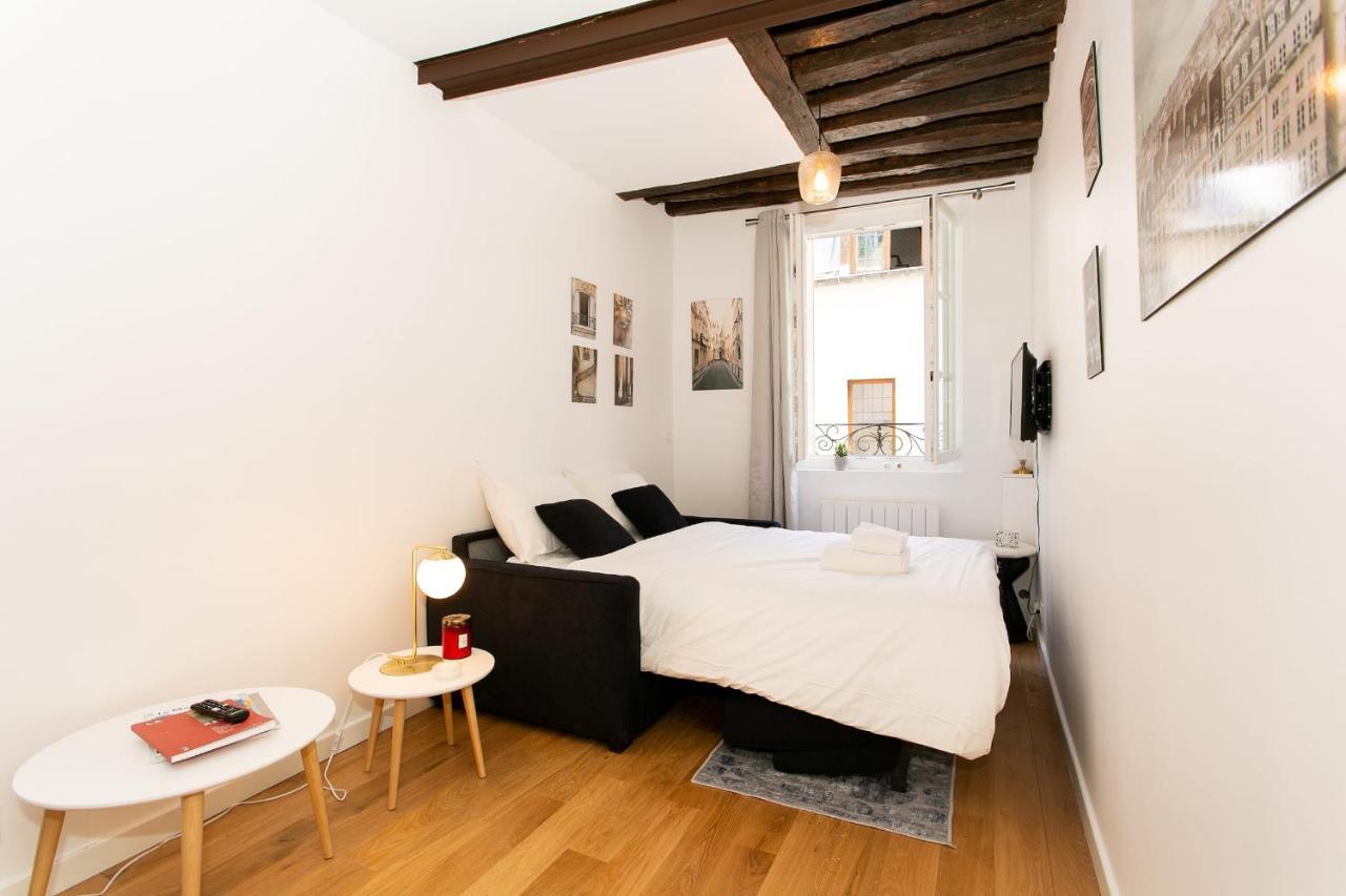 Appartement Cozy Marais Studio Next To The Seine - Pont Marie Parijs